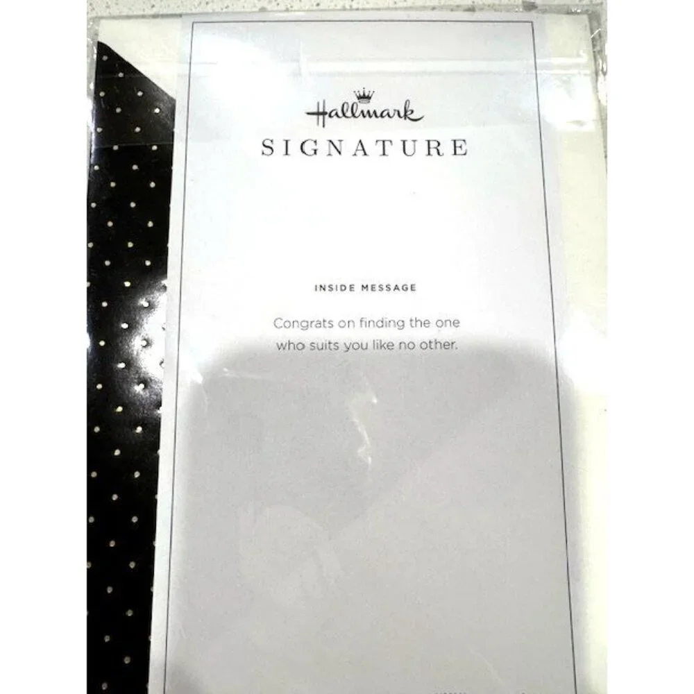 NWT set of 4Wedding & Love-Themed Greeting Cards By Papyrus & Hallmark